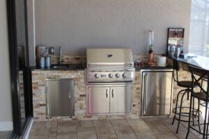 Custom Outdoor Kitchen Builder